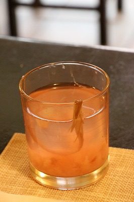 果物を煮出して作る優しい飲み物、コンポート