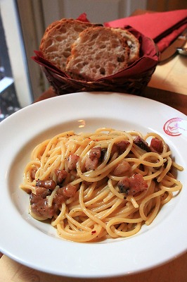イタリア料理50選 おすすめのイタリアのグルメ 有名なイタリアの食べ物 世界食べ尽くしの旅