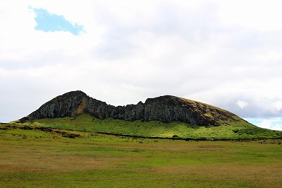 ラノララクのモアイ