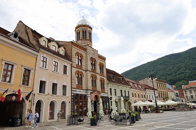 ブラショヴのスファトゥルイ広場
