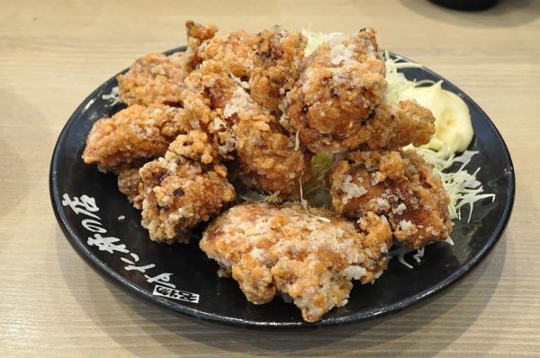 Karaage pollo frito japonés