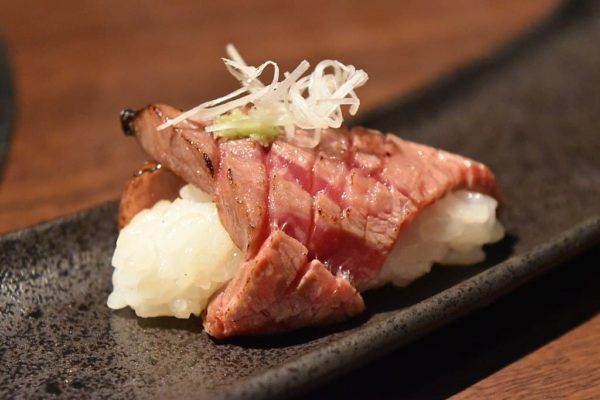 Sushi de carne de ternera Matsusaka