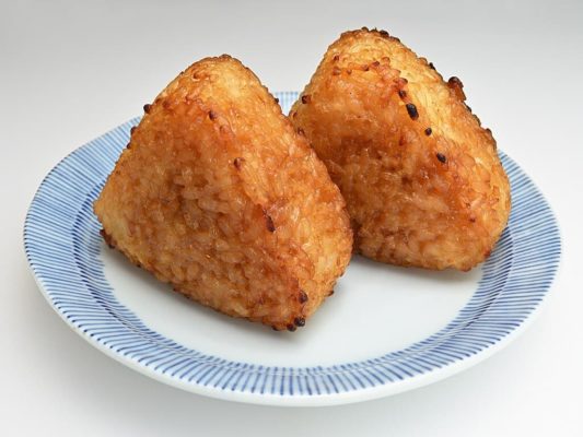 Onigiri a la parrilla (Yaki Onigiri)